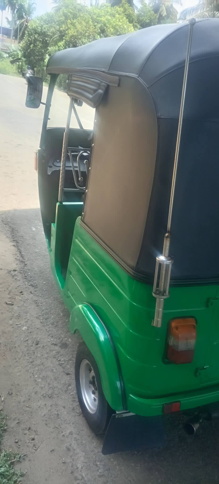 Bajaj Three Wheel 2013 - Used Three wheeler sale in Sri Lanka - patpat.lk
