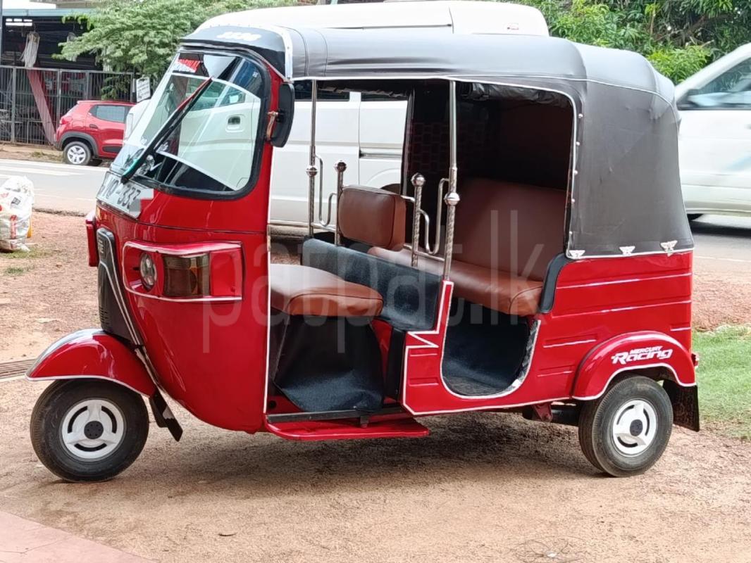 Bajaj Three Wheel 2011 - பயன்படுத்தப்பட்டது முச்சக்கர வண்டி sale in Sri Lanka - patpat.lk