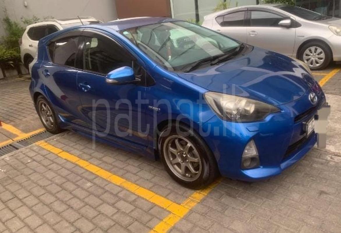 Toyota Aqua 2014 - Used Car sale in Sri Lanka - patpat.lk