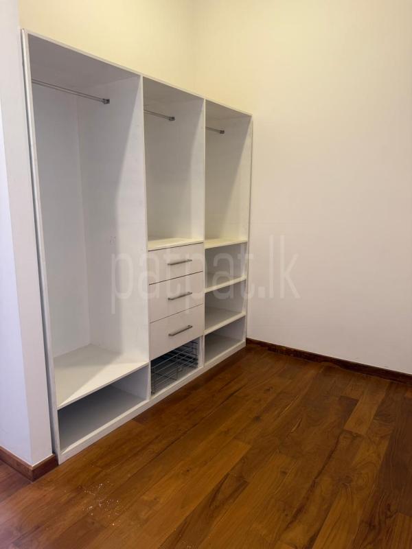  Apartment for Rent in Cinnamon Garden (Colombo 07)