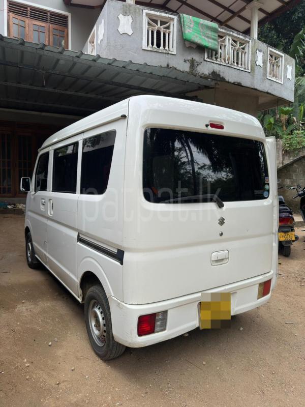 Advertisement image 3