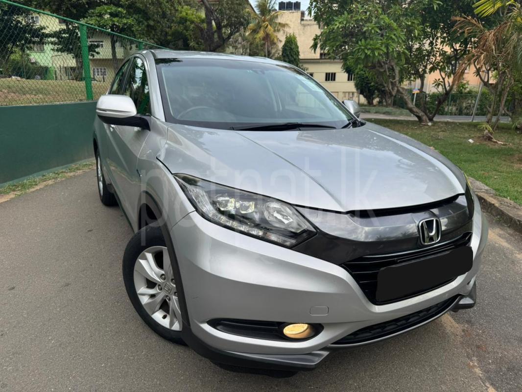 Honda Vezel 2014 - பயன்படுத்தப்பட்டது SUV sale in Sri Lanka - patpat.lk