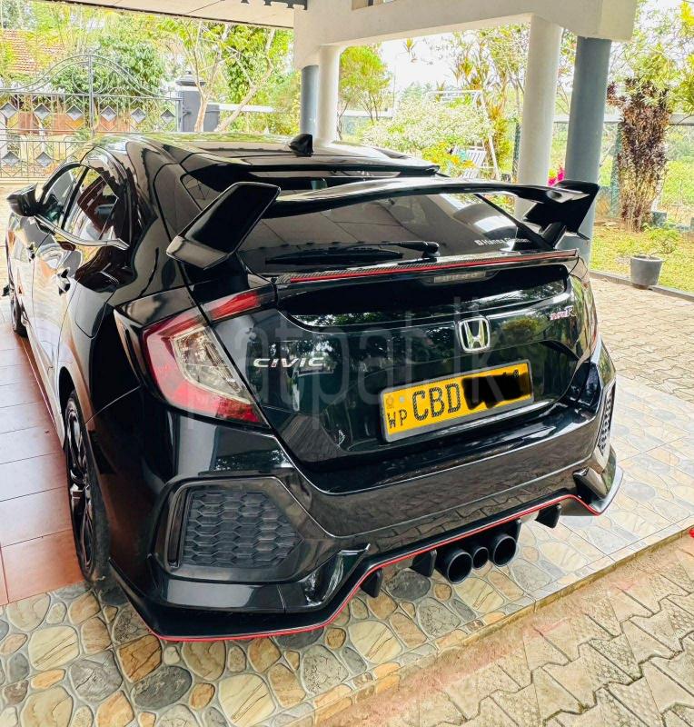 Advertisement image 6