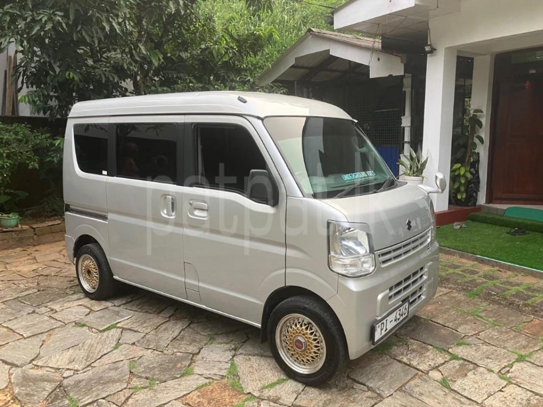 Advertisement image 6