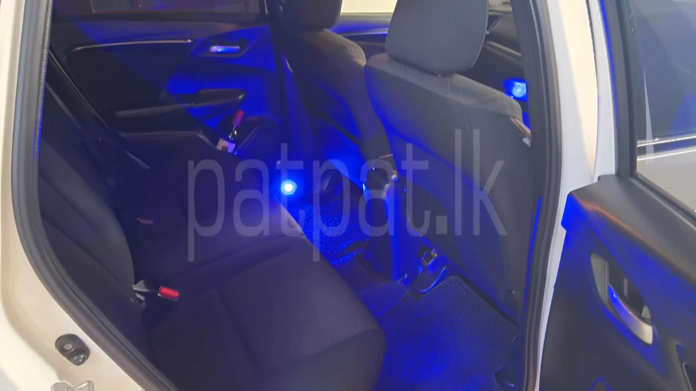 Advertisement image 6