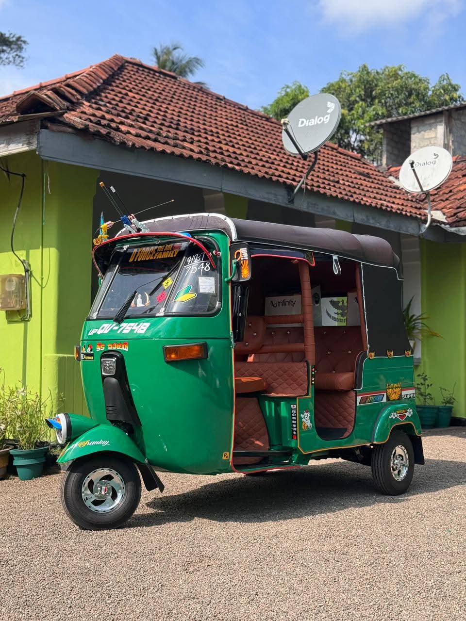 Bajaj Three Wheel 2009 - භාවිතා කරන ලද ත්‍රිරෝද රථය sale in Sri Lanka - patpat.lk