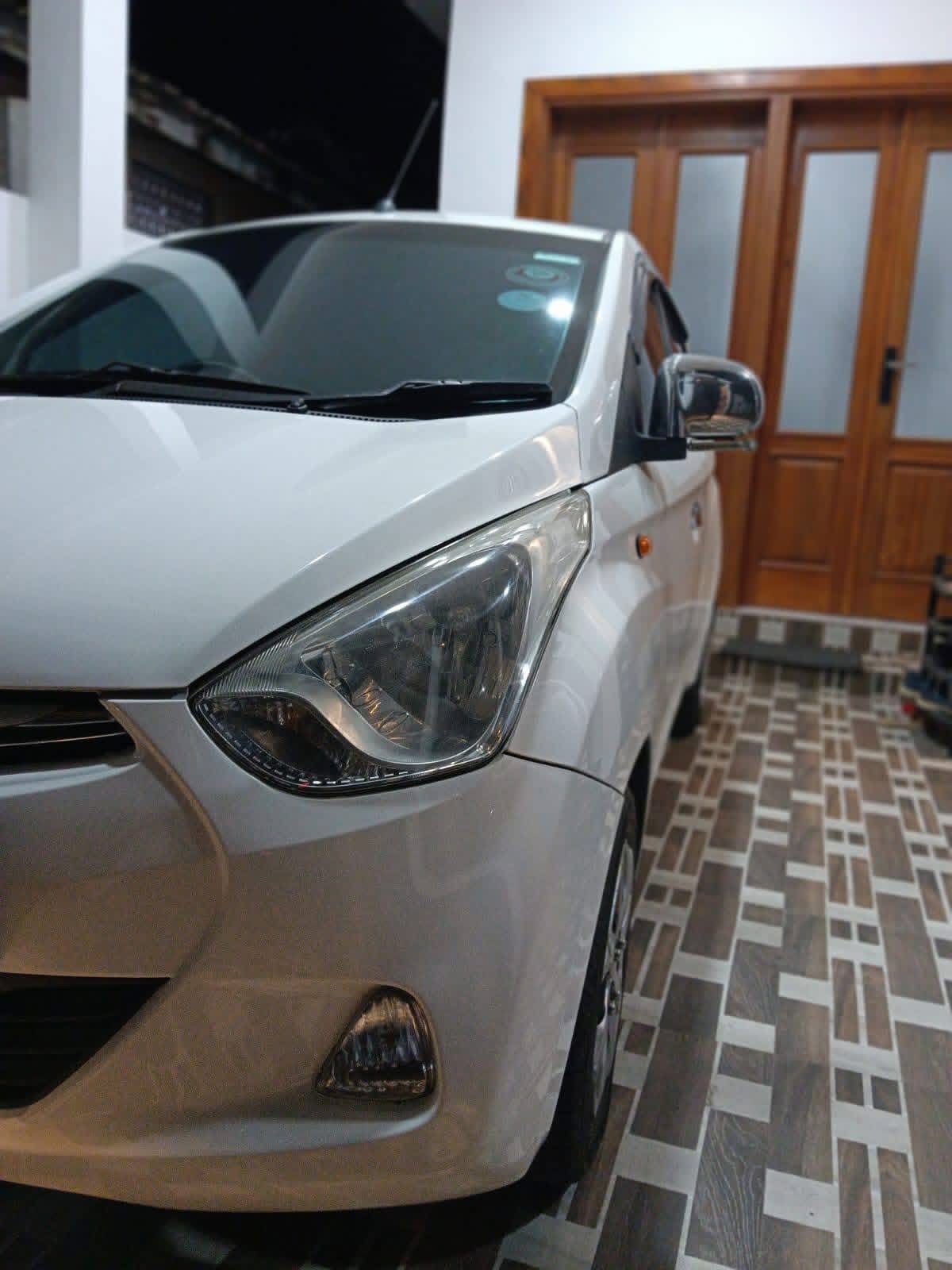 Hyundai Eon 2015 - භාවිතා කරන ලද කාර් sale in Sri Lanka - patpat.lk