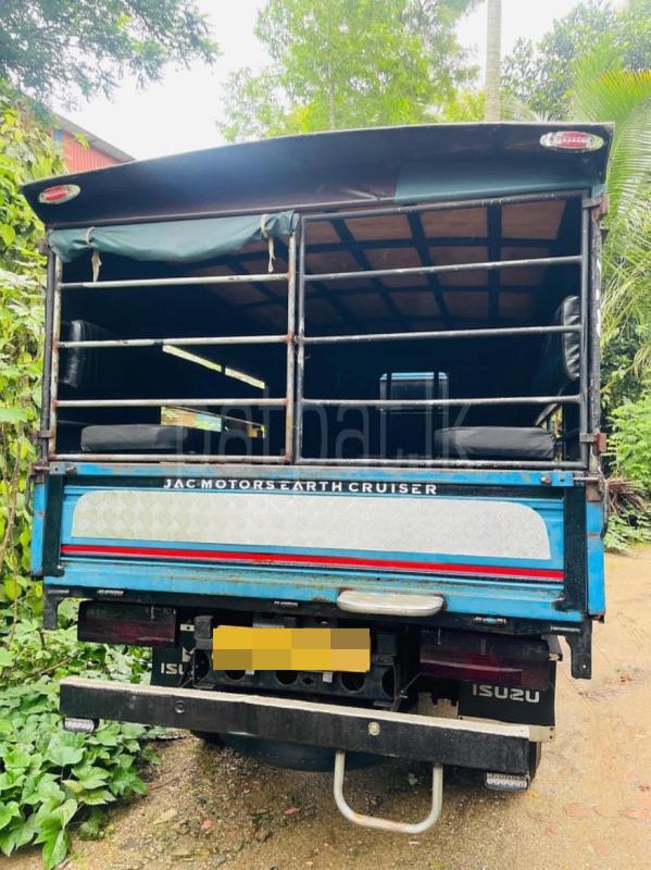 Advertisement image 4