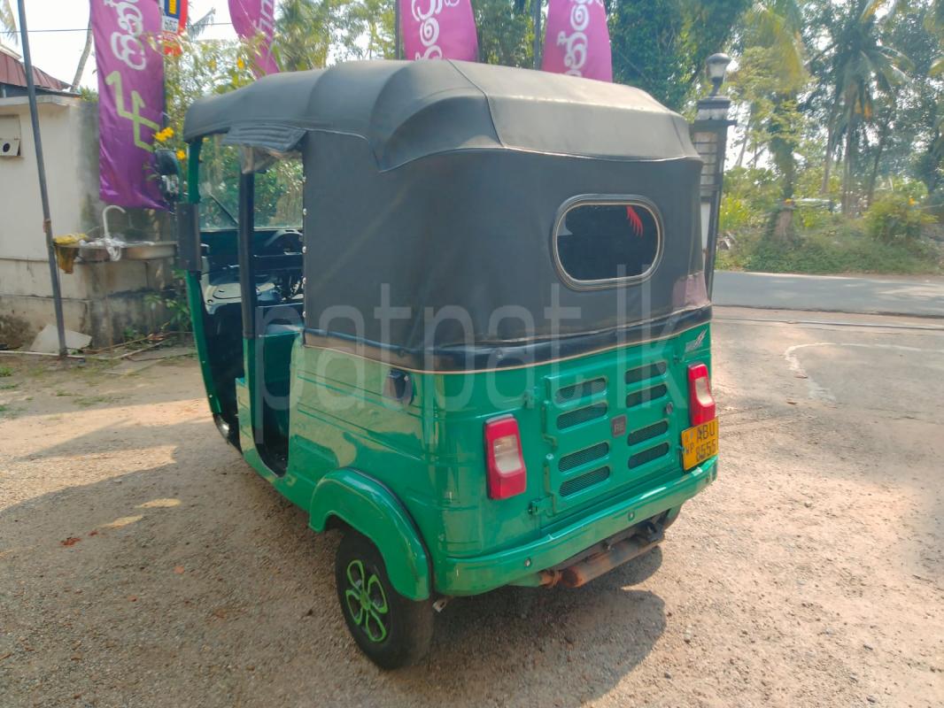 Advertisement image 6