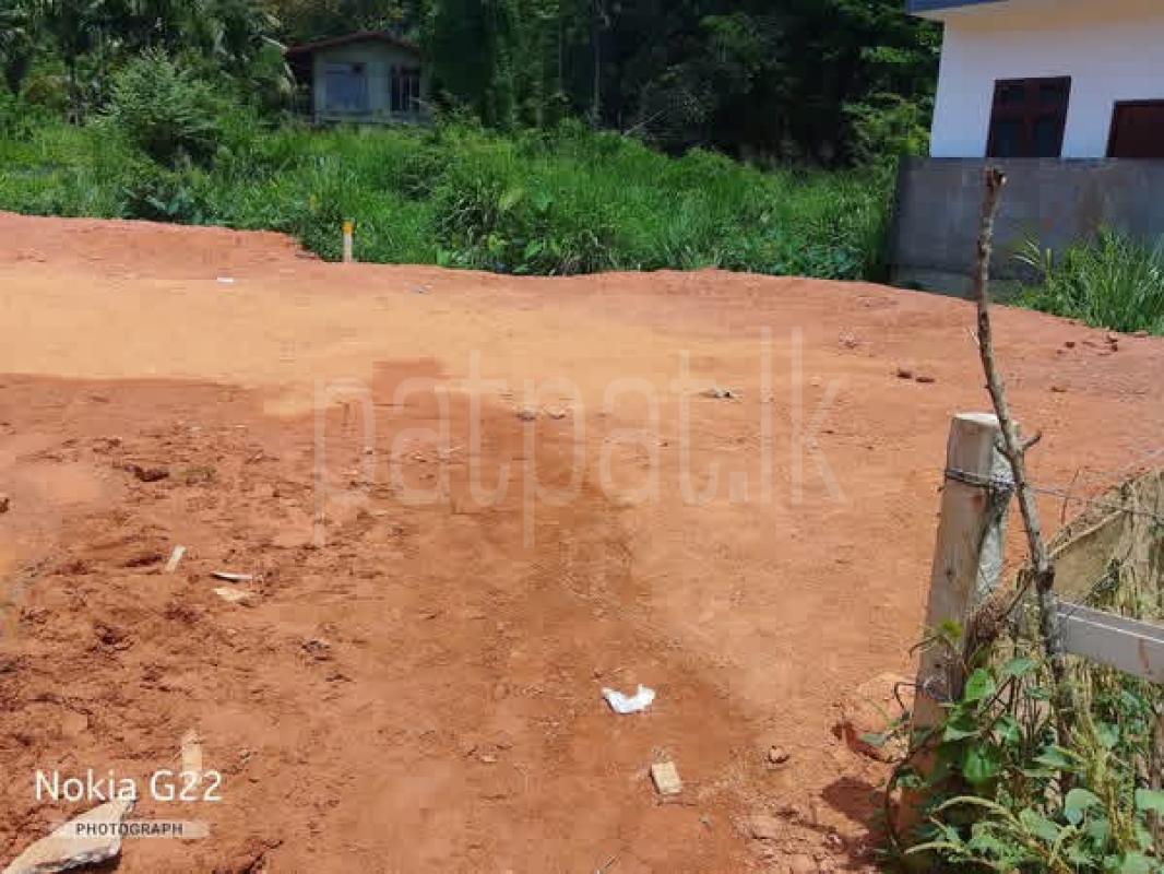 Commercial Land for Sale in Gampola