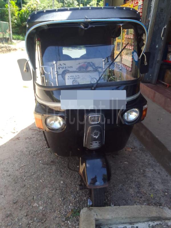 Bajaj 4 stroke 2011 - பயன்படுத்தப்பட்டது முச்சக்கர வண்டி sale in Sri Lanka - patpat.lk