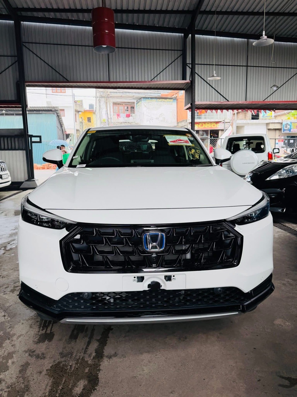 Honda Vezel 2025 ads-image-1