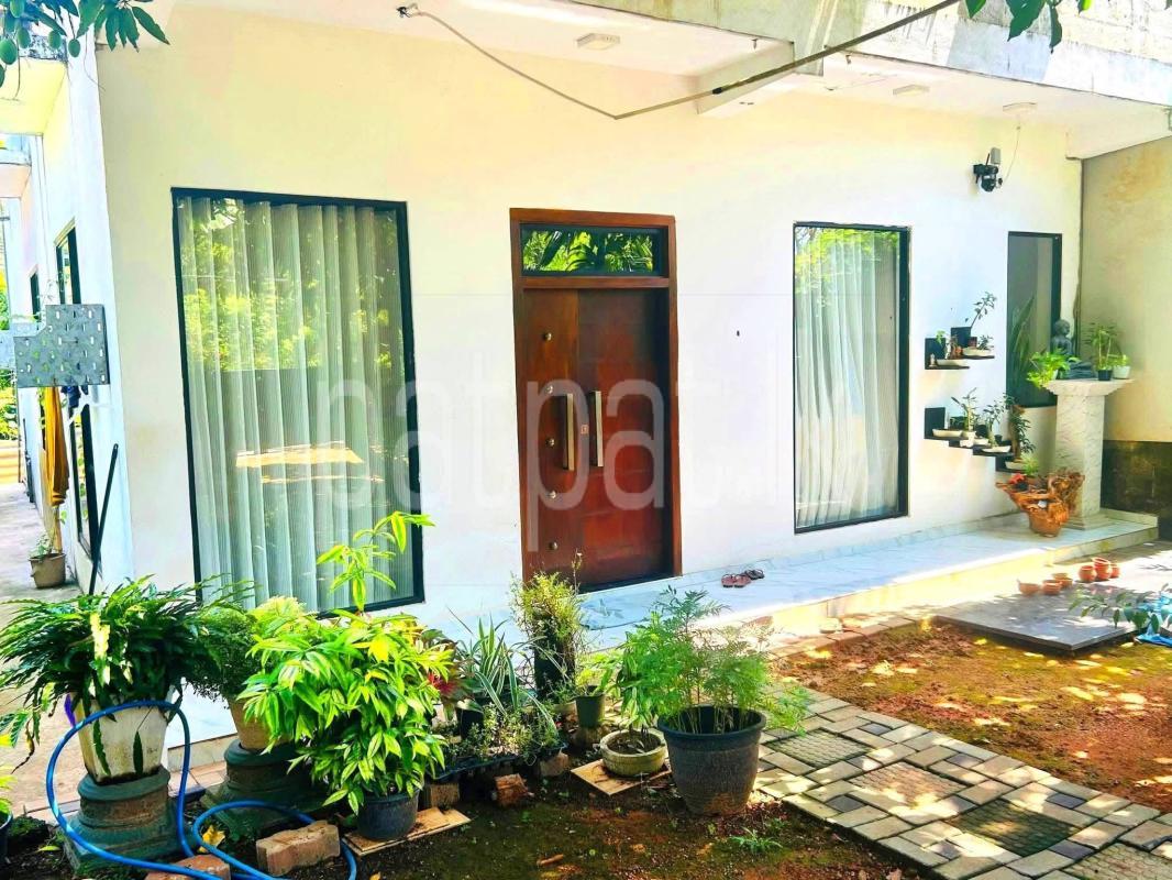 House for Sale in Nittambuwa