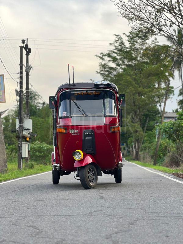 Bajaj Three Wheel 2006 - பயன்படுத்தப்பட்டது முச்சக்கர வண்டி sale in Sri Lanka - patpat.lk