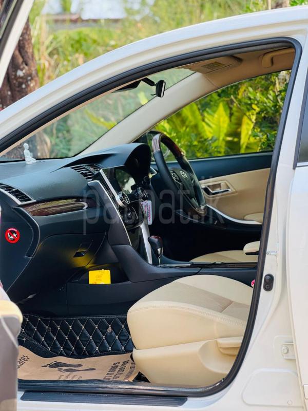 Toyota Premio 2016 - பயன்படுத்தப்பட்டது கார் sale in Sri Lanka - patpat.lk