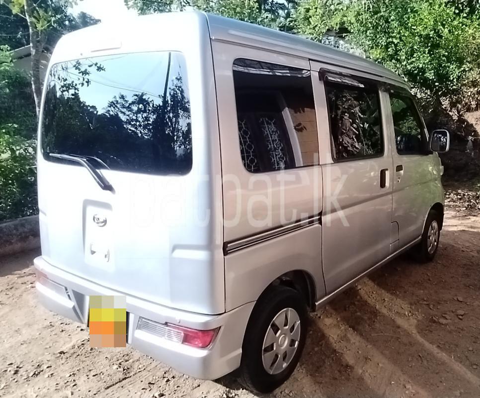 Advertisement image 3