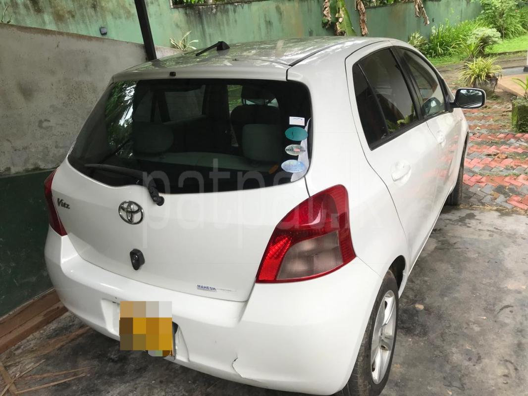 Toyota Vitz 2007 - பயன்படுத்தப்பட்டது கார் sale in Sri Lanka - patpat.lk