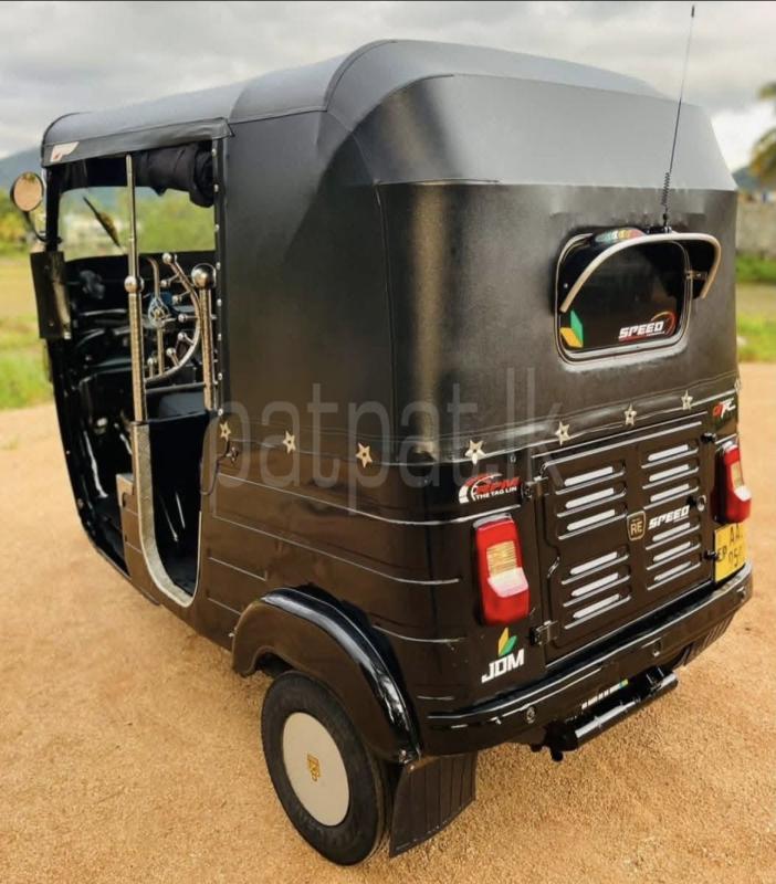 Bajaj Three Wheel 2014 - பயன்படுத்தப்பட்டது முச்சக்கர வண்டி sale in Sri Lanka - patpat.lk