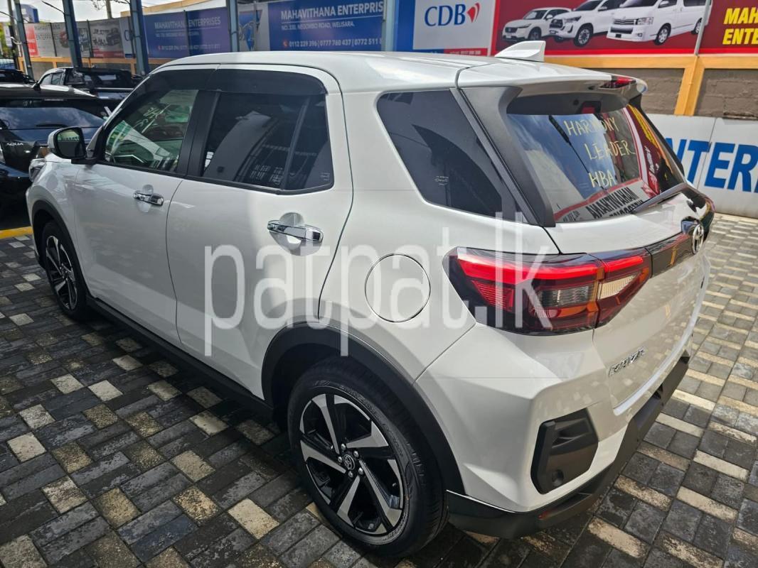 Advertisement image 1