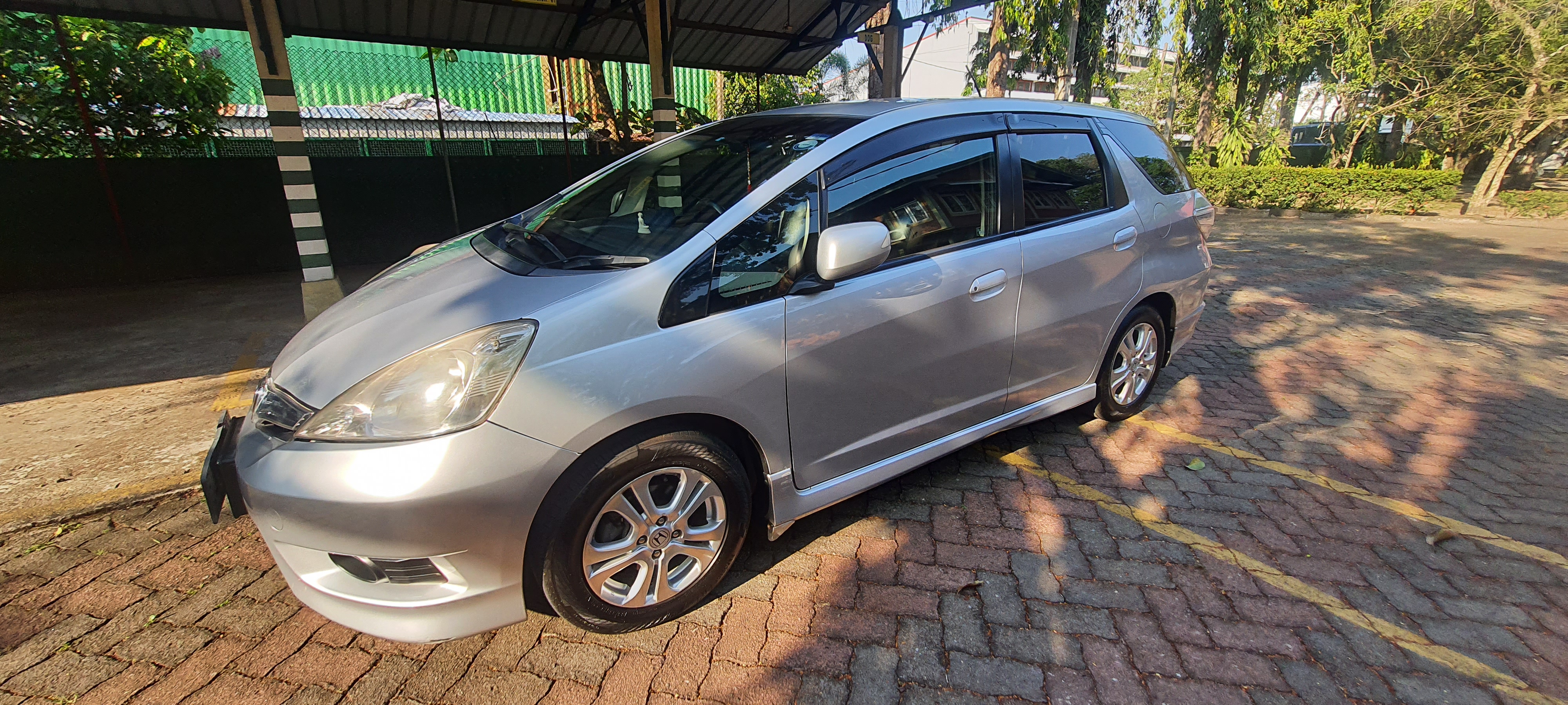 Honda Shuttle 2011 - Used Car sale in Sri Lanka - patpat.lk