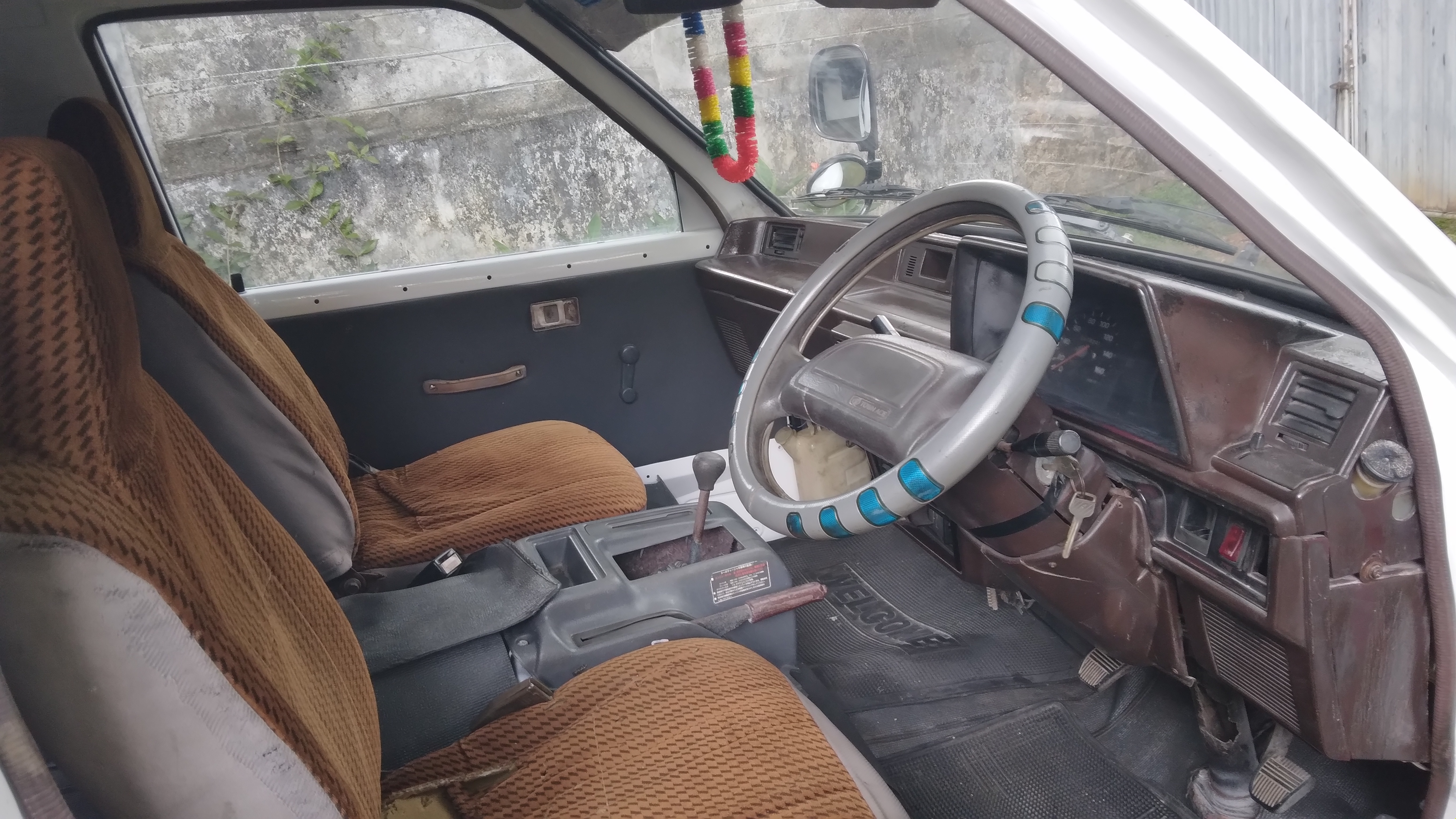 Toyota TownAce 1985 - Used Van sale in Sri Lanka - patpat.lk