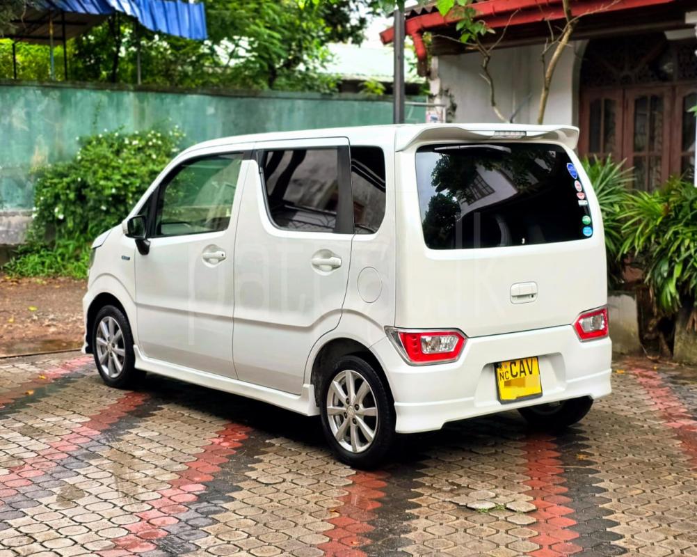 Advertisement image 5