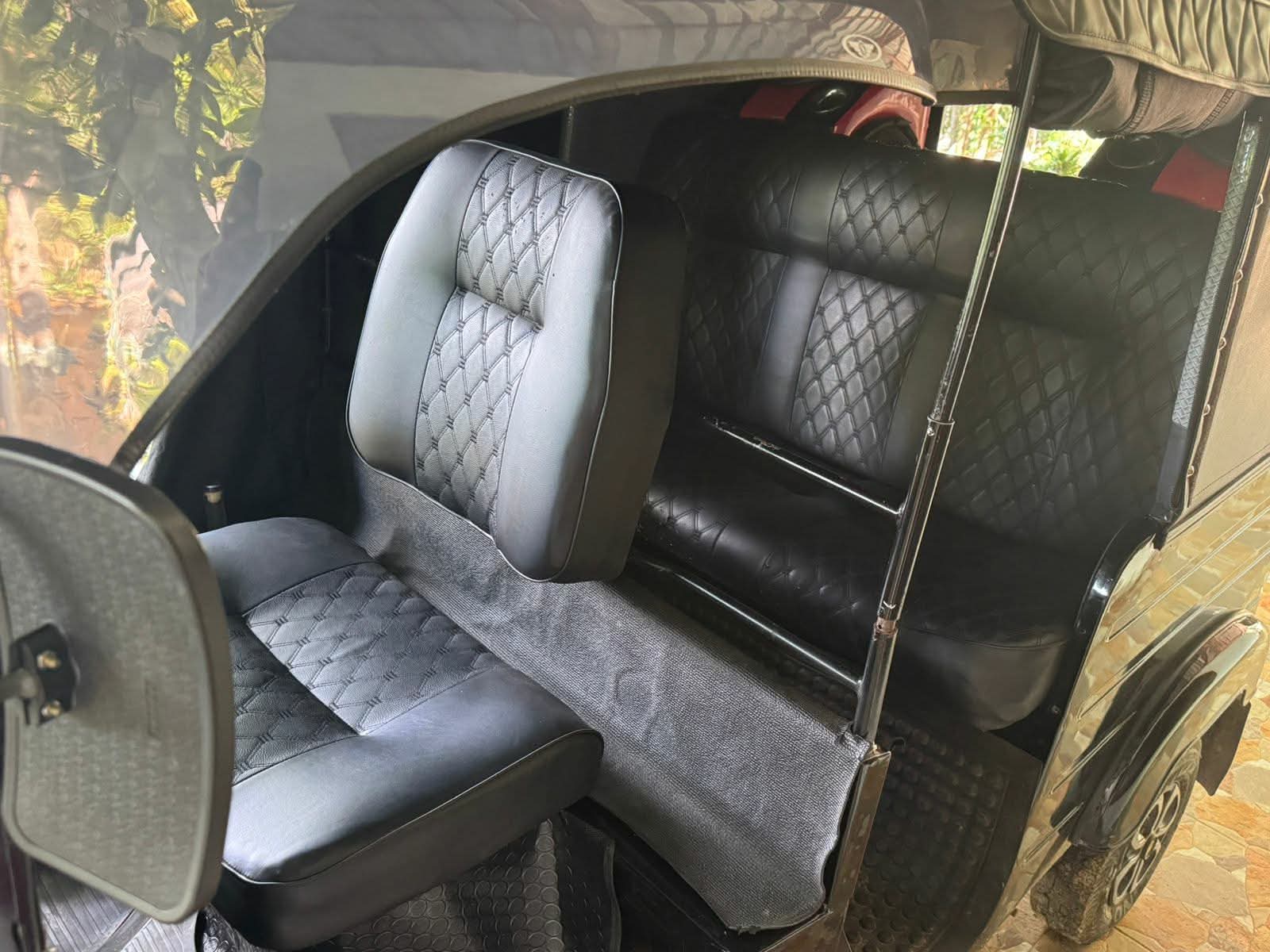 Bajaj Three Wheel 2012 - Used Three wheeler sale in Sri Lanka - patpat.lk