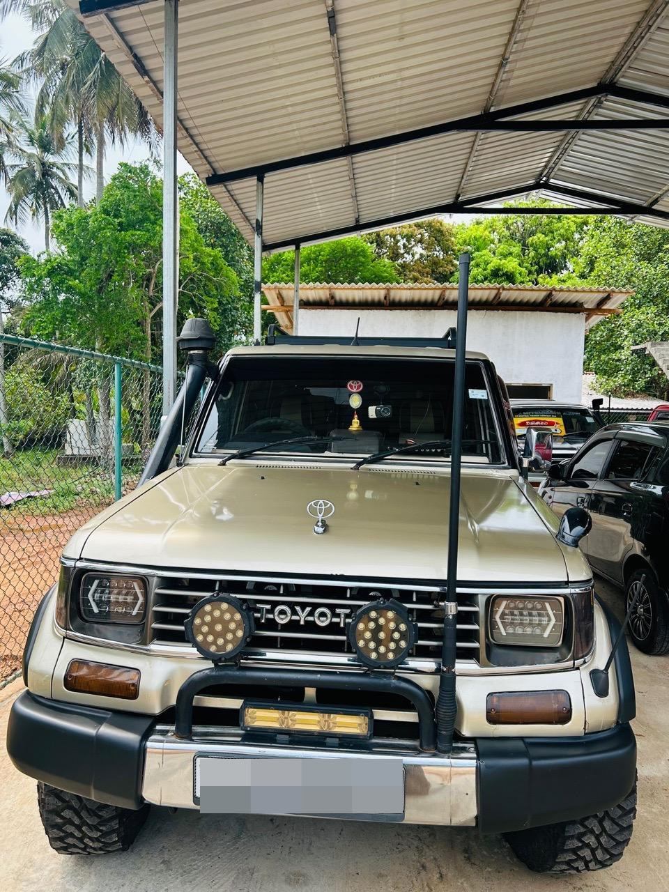 Toyota Land Cruiser 1991 ads-image-1