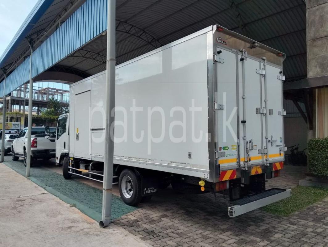 Advertisement image 4