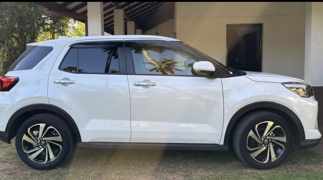 Toyota Raize 2023 - பயன்படுத்தப்பட்டது SUV sale in Sri Lanka - patpat.lk
