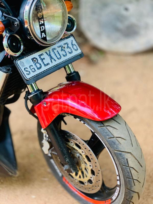 Advertisement image 6