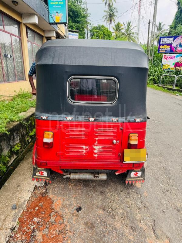 Bajaj 4 stroke 2010 - භාවිතා කරන ලද ත්‍රිරෝද රථය sale in Sri Lanka - patpat.lk