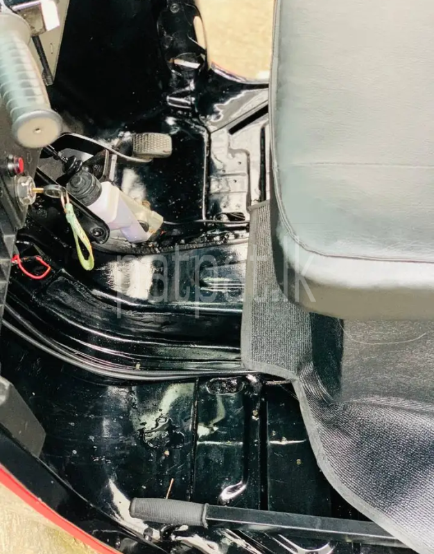 Advertisement image 6