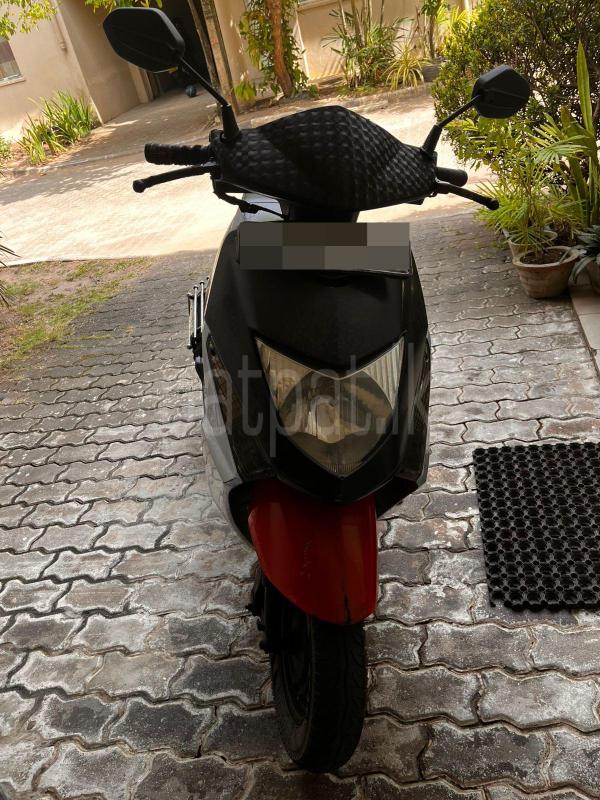 Advertisement image 4