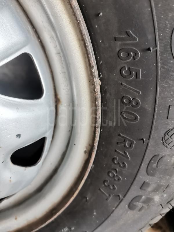 Use 4 tyres with Rims ads-image-1