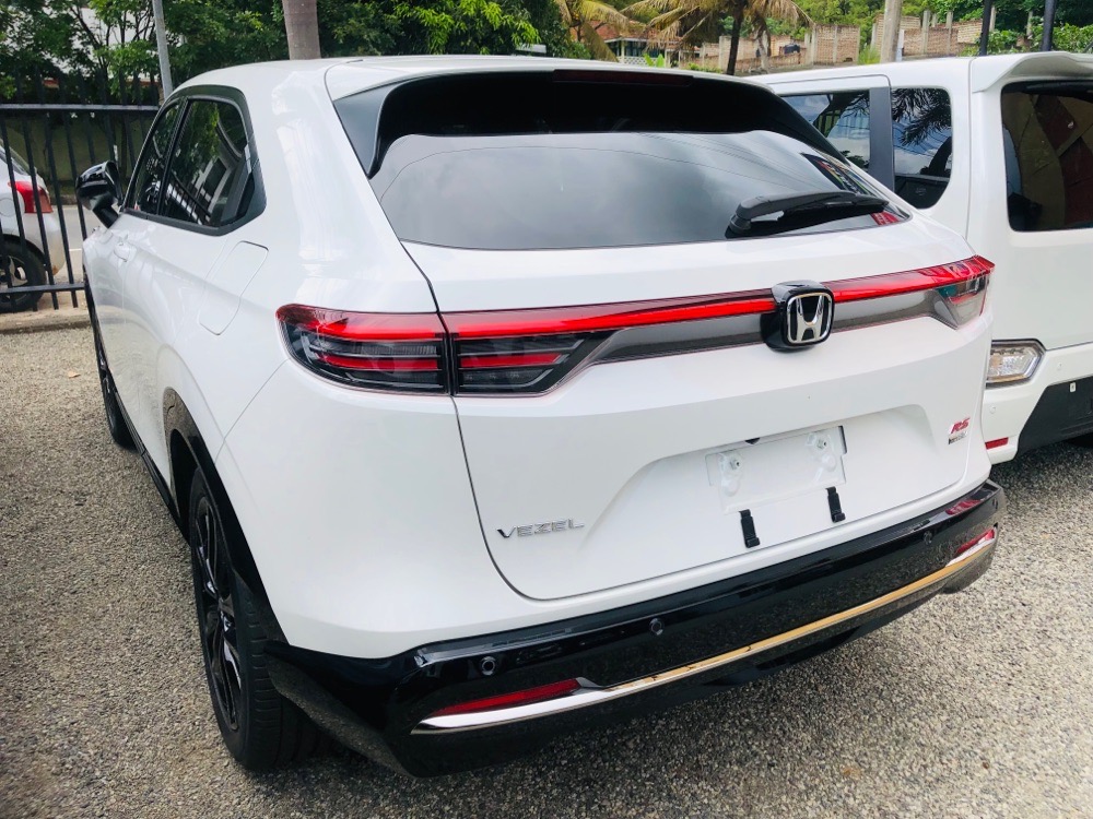 Honda Vezel 2026 - අලුත් SUV රථය sale in Sri Lanka - patpat.lk