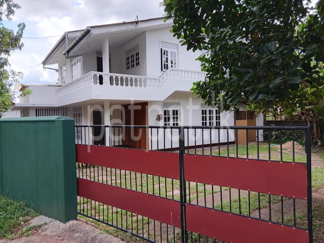 House for Sale in Gampaha ads-image-1