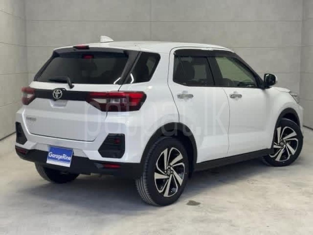 Advertisement image 1