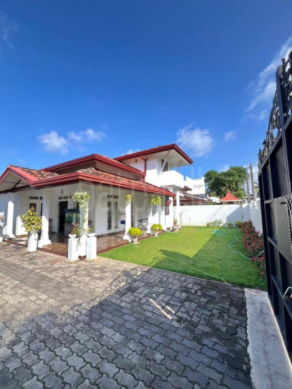 House for Sale in Kadirana