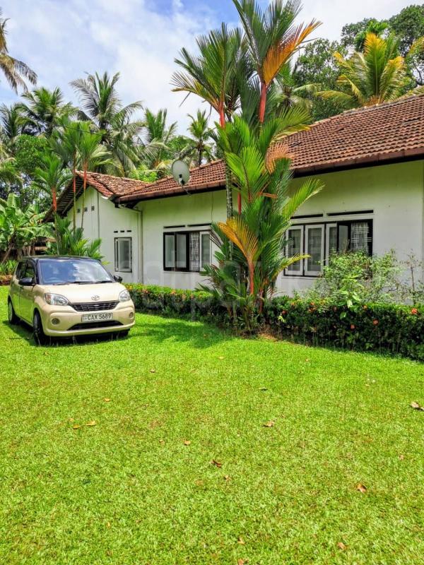 House for Sale in Karapitiya