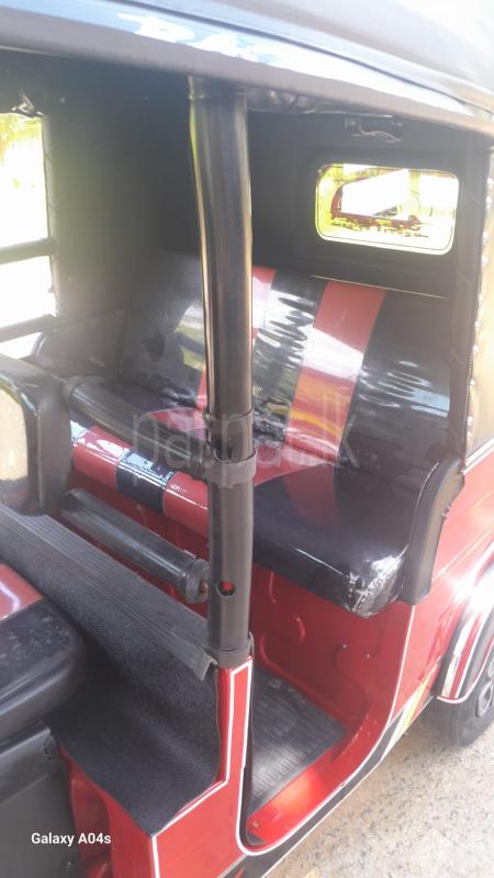 Bajaj Three Wheel 2020 - பயன்படுத்தப்பட்டது முச்சக்கர வண்டி sale in Sri Lanka - patpat.lk