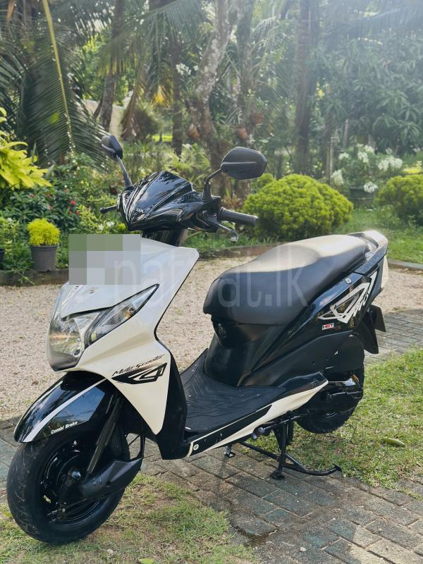 Honda Dio 2016 - பயன்படுத்தப்பட்டது பைக் sale in Sri Lanka - patpat.lk