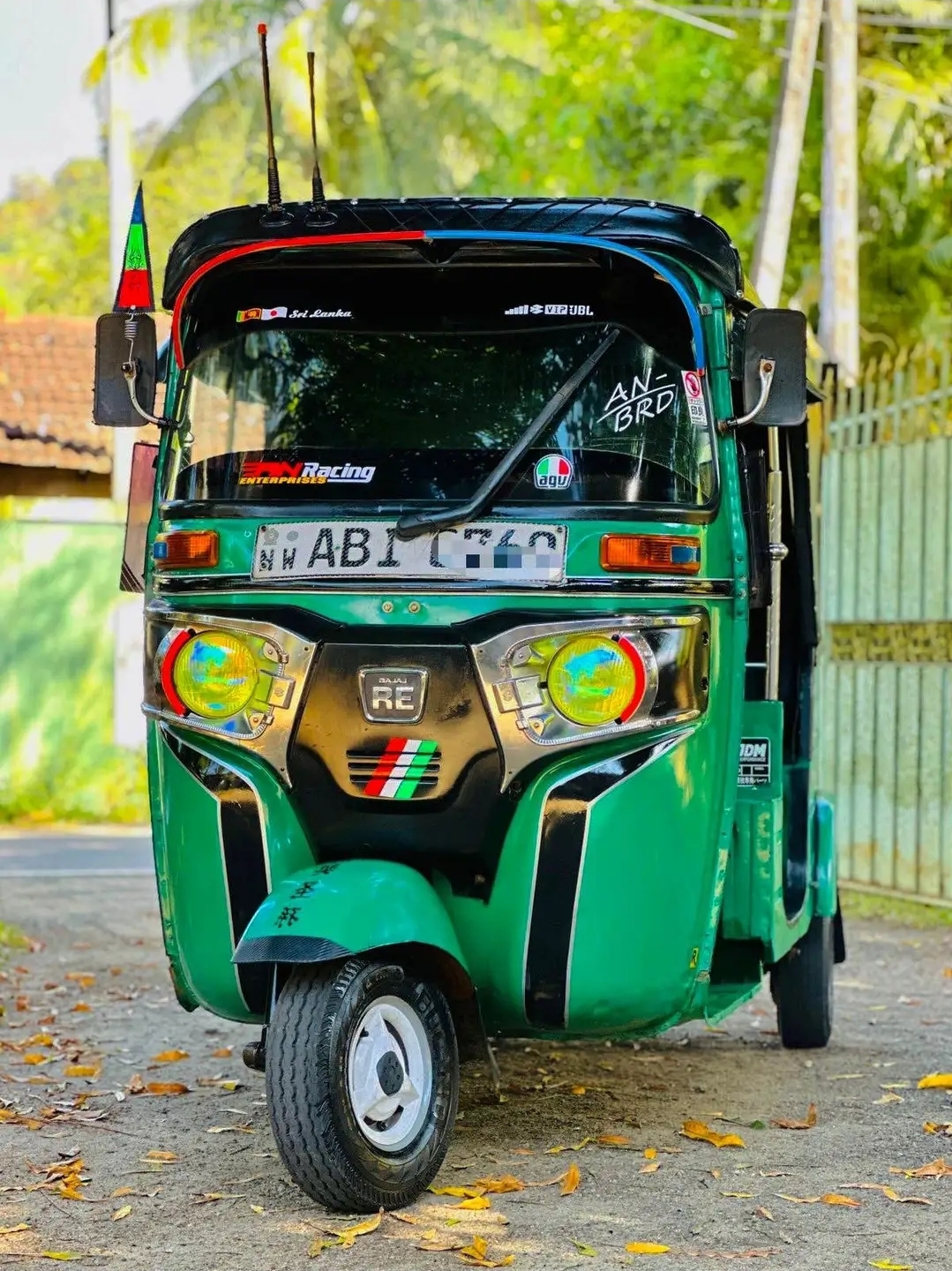 Bajaj Three Wheel 2016 - භාවිතා කරන ලද ත්‍රිරෝද රථය sale in Sri Lanka - patpat.lk