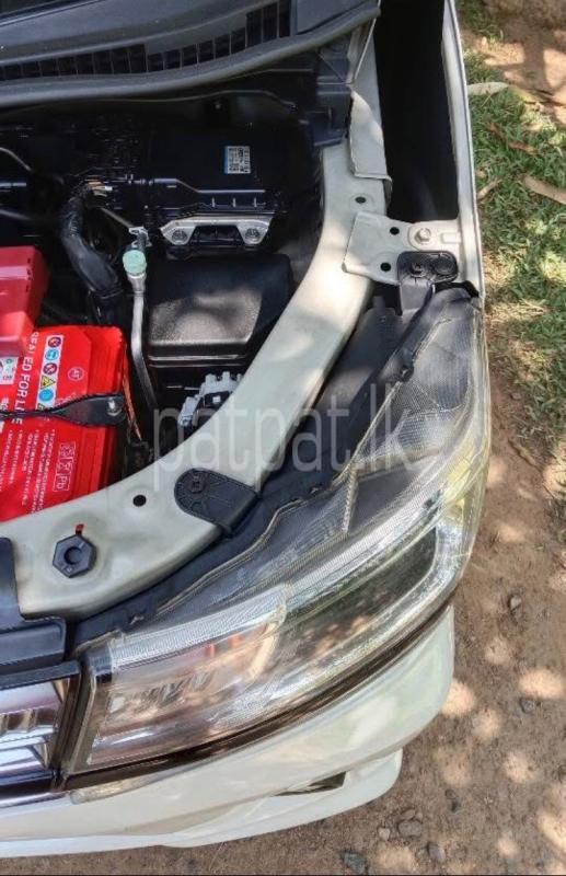 Advertisement image 5