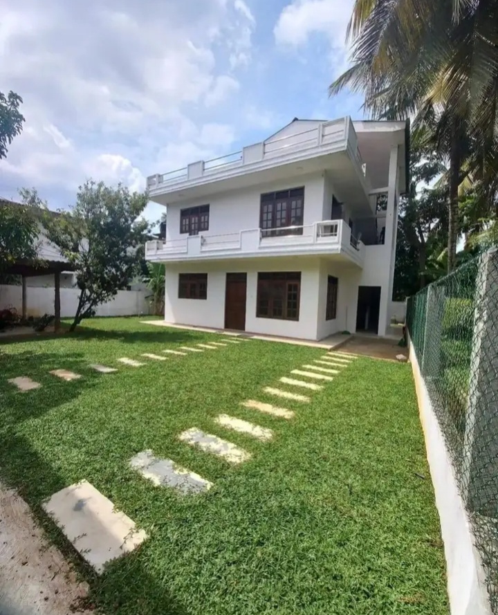 House for Sale in Panadura ads-image-1