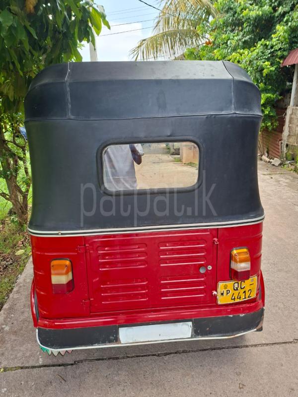 Bajaj 2 stroke 2005 - භාවිතා කරන ලද ත්‍රිරෝද රථය sale in Sri Lanka - patpat.lk