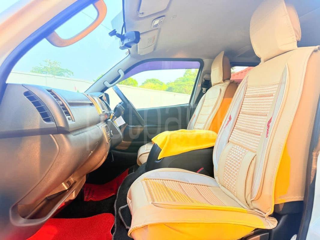 Advertisement image 6