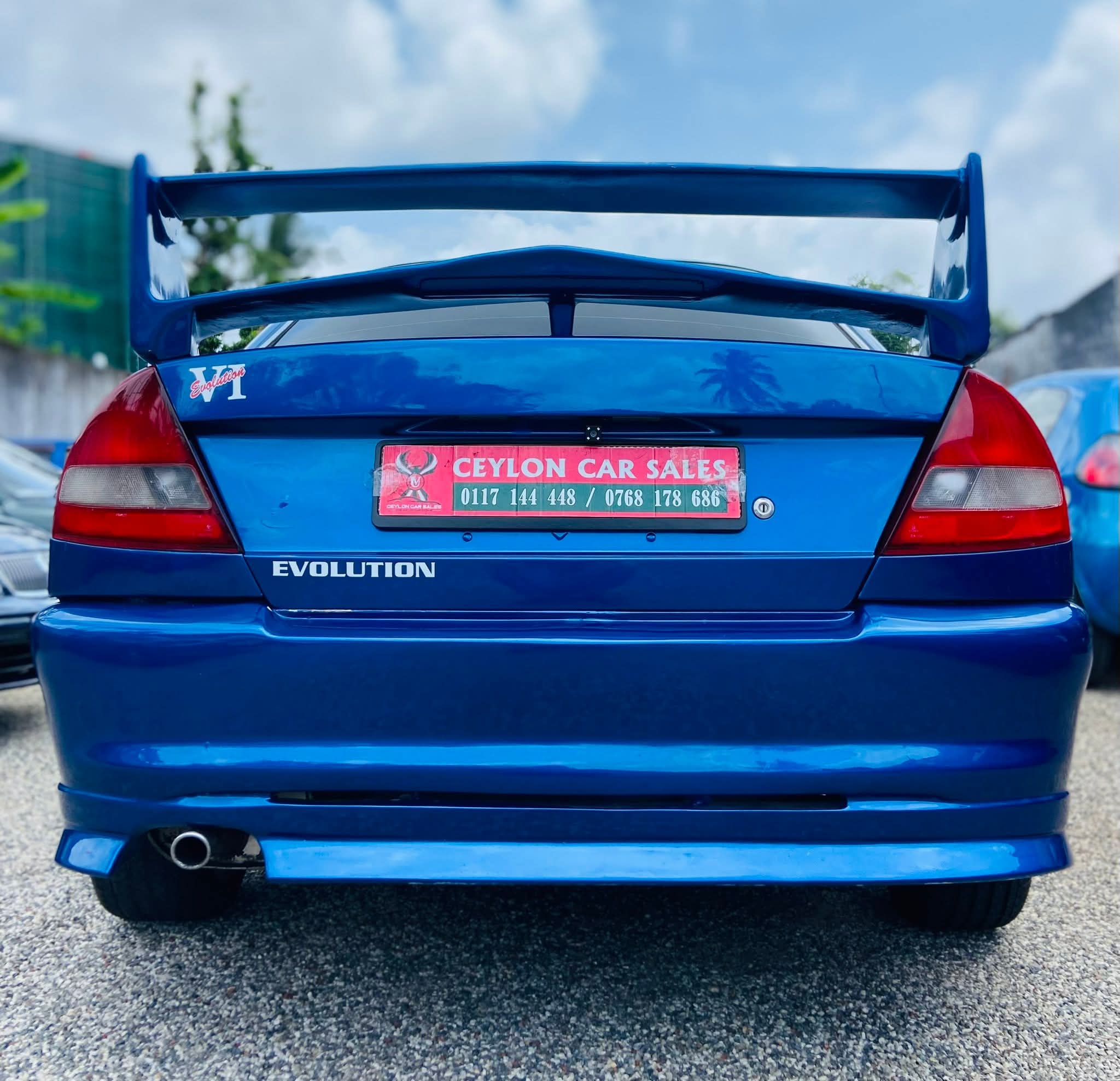Mitsubishi Lancer 2001 - Used Car sale in Sri Lanka - patpat.lk