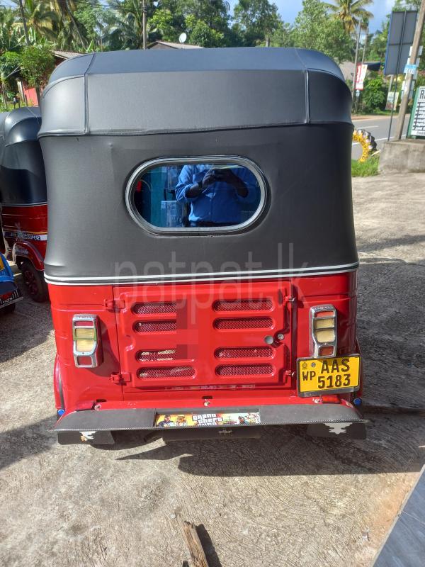 Bajaj Three Wheel 2014 - பயன்படுத்தப்பட்டது முச்சக்கர வண்டி sale in Sri Lanka - patpat.lk