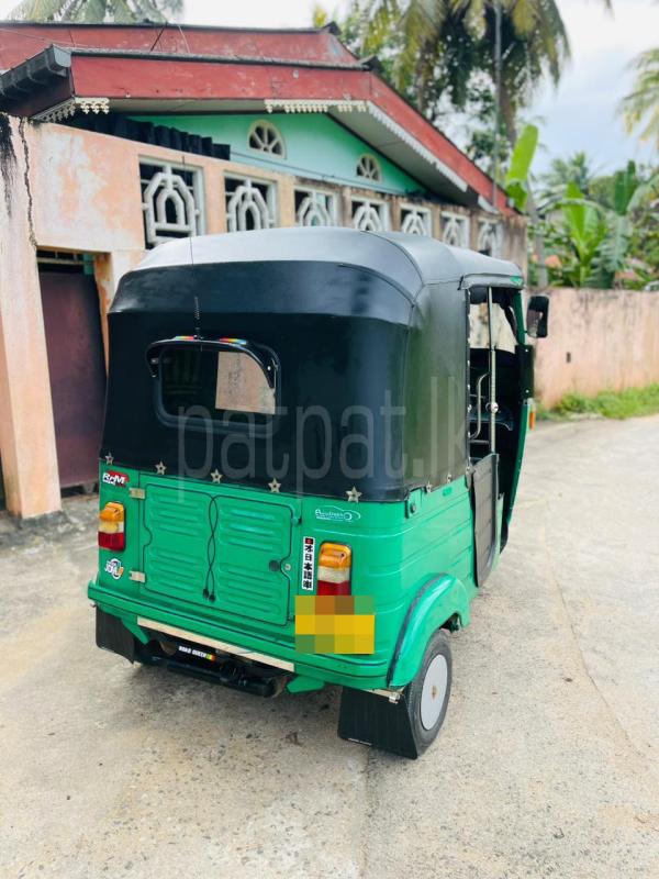 Bajaj Three Wheel 2012 - Used Three wheeler sale in Sri Lanka - patpat.lk